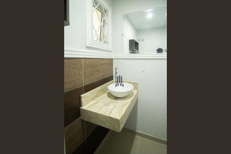 2_photo/94dce53e8b.350f7cd205c7d0d0-ATLAS-0ae5eb8e-0745-499a-9d08-edfb584fd40a.jpg de casa à venda com 3 quartos, 126m² em Jardim das Américas, Curitiba