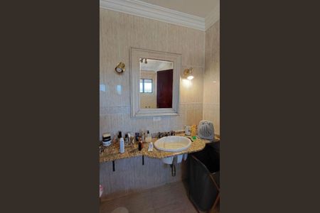 25_photo/94dce53f55.7980aed8fa71c73b-ATLAS-2ac7fc1f-4a77-4b79-b675-1a67e4b19170.jpg de casa à venda com 5 quartos, 265m² em Jardim das Américas, Curitiba