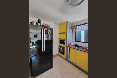 13_photo/94dce53f55.7980aed8fa71c73b-ATLAS-4bd16bce-8657-4d60-abbd-844a1e46c08c.jpg de casa à venda com 5 quartos, 265m² em Jardim das Américas, Curitiba