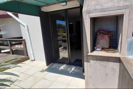 34_photo/94dce53f55.7980aed8fa71c73b-ATLAS-5386892e-3e93-4e71-9fa5-ed95899084af.jpg de casa à venda com 5 quartos, 265m² em Jardim das Américas, Curitiba