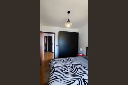 23_photo/94dce53f55.7980aed8fa71c73b-ATLAS-61d9d02e-a1f5-4e94-83c2-61e1e58e9797.jpg de casa à venda com 5 quartos, 265m² em Jardim das Américas, Curitiba