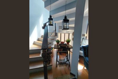 4_photo/94dce53f55.7980aed8fa71c73b-ATLAS-ed5ee019-bc55-4c93-9dcd-86f2ef53eac9.jpg de casa à venda com 5 quartos, 265m² em Jardim das Américas, Curitiba