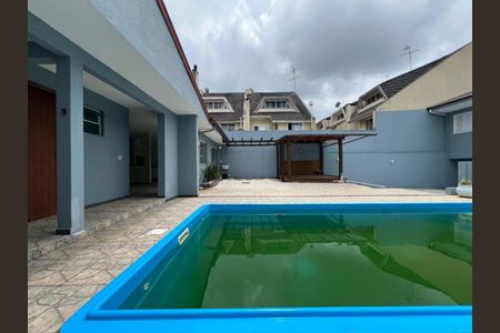 47_photo/94dce53fb3.ceff8192393c33de-ATLAS-09be11fa-5102-4866-b787-f14dfd1b88f2.jpg de casa à venda com 6 quartos, 310m² em Jardim das Américas, Curitiba