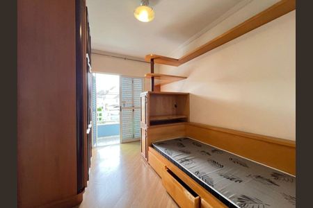 31_photo/94dce53fb3.ceff8192393c33de-ATLAS-e8212a9e-8444-4fc9-9205-ace46dc45aa0.jpg de casa à venda com 6 quartos, 310m² em Jardim das Américas, Curitiba