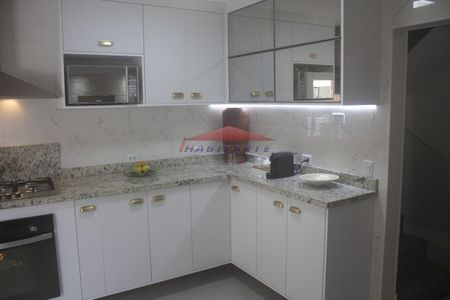 32_photo/94dce53ff7.cc0201f8805184ab-ATLAS-bc4ab547-02db-4eee-9fbf-2ffc0af844a2.jpg de casa à venda com 3 quartos, 150m² em Cajuru, Curitiba