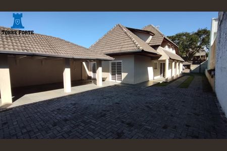 33_photo/94dce54053.8d1d596cf1356774-ATLAS-e8946a4f-22ad-498b-82fa-1595df21bbcb.jpg de casa à venda com 4 quartos, 280m² em Cajuru, Curitiba