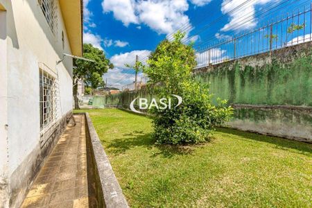 34_photo/94dce540e1.4a45f4b4caf255e7-ATLAS-07029f37-319b-4193-8d19-b3b9b8b19f8f.jpg de casa à venda com 4 quartos, 400m² em Cajuru, Curitiba