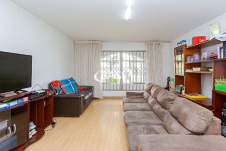 14_photo/94dce540e1.4a45f4b4caf255e7-ATLAS-98c9ef5e-e6d1-40bb-b37a-b9362dde6e21.jpg de casa à venda com 4 quartos, 400m² em Cajuru, Curitiba