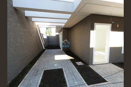 11_photo/94dce540fd.2ed526e46a3fb60a-ATLAS-35266e60-2cb6-450a-9f87-9fbb4703bd44.jpg de casa à venda com 3 quartos, 142m² em Cajuru, Curitiba