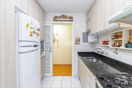 15_photo/94dce54127.a1ec0e94f3821993-ATLAS-ae7efb0e-31f4-49a0-9049-3c7db4fd702c.jpg de apartamento à venda com 3 quartos, 68m² em Cajuru, Curitiba