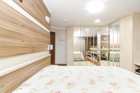 2_photo/94dce54145.e8818d4a5c5dde9d-ATLAS-1227d7a8-3aa2-460e-826c-5669d68cf23d.jpg de casa à venda com 4 quartos, 237m² em Cajuru, Curitiba