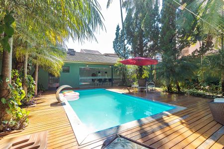 6_photo/94dce54145.e8818d4a5c5dde9d-ATLAS-2c759720-c849-46a2-a3c2-54ce271dfba3.jpg de casa à venda com 4 quartos, 237m² em Cajuru, Curitiba