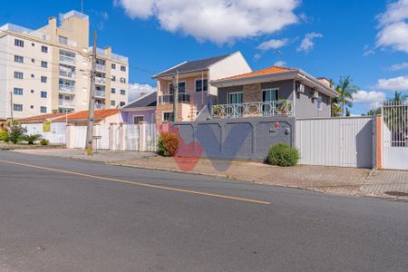 3_photo/94dce5416b.dabf6d33826e301d-ATLAS-6bb9095c-08f2-4b45-850b-4a73ce677b54.jpg de casa à venda com 3 quartos, 140m² em Cajuru, Curitiba