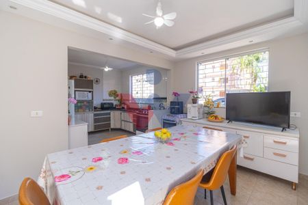 12_photo/94dce5416b.dabf6d33826e301d-ATLAS-7f4cabe4-c7bd-4bf3-ac00-309b80ada7ab.jpg de casa à venda com 3 quartos, 140m² em Cajuru, Curitiba