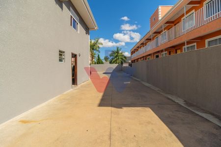 6_photo/94dce5416b.dabf6d33826e301d-ATLAS-d7849ac7-4d76-4bf5-a42b-9d2cf7d27887.jpg de casa à venda com 3 quartos, 140m² em Cajuru, Curitiba