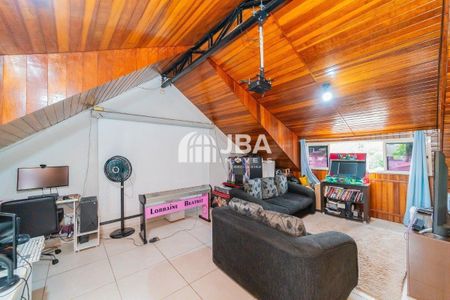 34_photo/94dce541af.8fe9ac2869a9b733-ATLAS-43ac030d-8e2a-48e8-b809-d65476e09af5.jpg de casa à venda com 0 quarto, 183m² em Cajuru, Curitiba