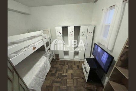 6_photo/94dce5424b.3714cccd63f8fe2d-ATLAS-0822c63e-9d03-4db8-9c02-c42f21aaaa5f.jpg de casa à venda com 0 quarto, 180m² em Cajuru, Curitiba