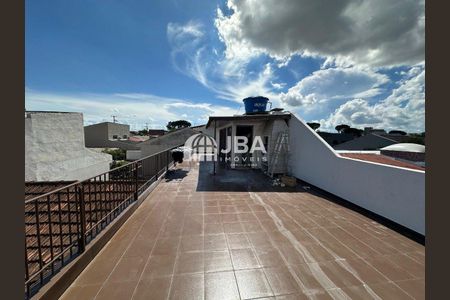 20_photo/94dce5424b.3714cccd63f8fe2d-ATLAS-361c67cc-762a-4012-a871-2b11e7329e34.jpg de casa à venda com 0 quarto, 180m² em Cajuru, Curitiba