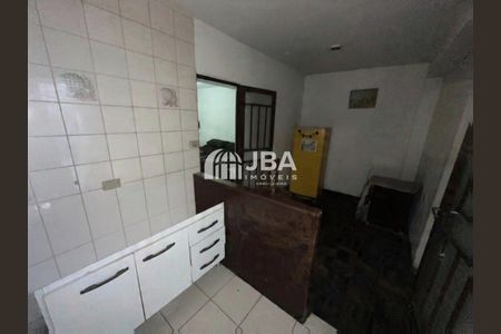 8_photo/94dce5424b.3714cccd63f8fe2d-ATLAS-3bfad32f-e168-4392-a632-4b2e330f2041.jpg de casa à venda com 0 quarto, 180m² em Cajuru, Curitiba