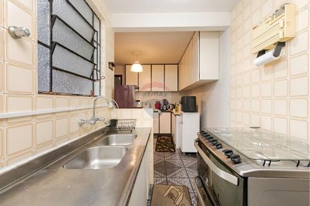 23_photo/94dce544ab.8ae1cb5ed2a1280b-ATLAS-e6cea1f9-ac24-4e43-b26b-1b229e492bc1.jpg de casa à venda com 5 quartos, 276m² em Cajuru, Curitiba