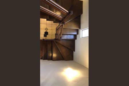 11_photo/94dce544c3.088740a96a860cc5-ATLAS-d88dad8c-e89b-49e9-918b-8fe3d2cf2a74.jpg de casa à venda com 3 quartos, m² em Cajuru, Curitiba