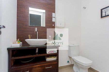 15_photo/94dce54521.1f85094cffd9cdaa-ATLAS-38a8926f-bd7a-451d-84e4-66100467178a.jpg de casa à venda com 3 quartos, 190m² em Cajuru, Curitiba