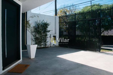 5_photo/94dce5453b.79ad75aadaedb76e-ATLAS-46a121c9-aebf-4452-b2d5-8c600b53e09b.jpg de casa à venda com 3 quartos, 250m² em Cajuru, Curitiba