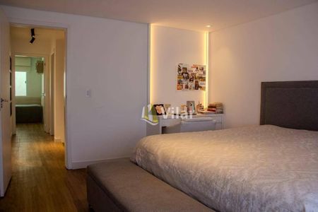 7_photo/94dce5453b.79ad75aadaedb76e-ATLAS-7a3db52e-a2bf-41ce-bde1-0769ec75a71d.jpg de casa à venda com 3 quartos, 250m² em Cajuru, Curitiba