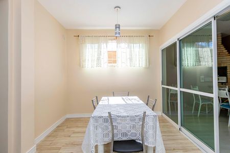 9_photo/94dce545b1.4808eba50f8843ed-ATLAS-2ff59951-e144-41a4-85ac-b2a5f5f3ec2b.jpg de casa à venda com 3 quartos, 264m² em Cajuru, Curitiba