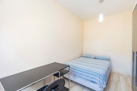 22_photo/94dce545b1.4808eba50f8843ed-ATLAS-e1ca6702-117d-411c-8440-99b22f4ee621.jpg de casa à venda com 3 quartos, 264m² em Cajuru, Curitiba