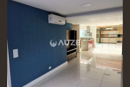 3_photo/94dce545e5.2da9a3977443d341-ATLAS-a0fe9fd0-dfea-4b68-a034-39d900b98a67.jpg de casa à venda com 3 quartos, 179m² em Cajuru, Curitiba