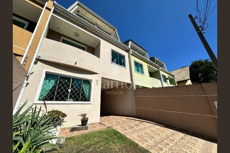 45_photo/94dce545f1.5da1ff5b58188adb-ATLAS-e9fd4456-cc8f-4d22-b551-ebfe3cbbb377.jpg de casa à venda com 4 quartos, 179m² em Cajuru, Curitiba