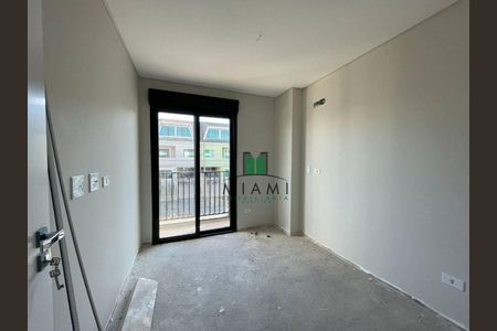 2_photo/94dce545f3.1c5ee5b12bdcf8f7-ATLAS-1222dfd0-79f6-4c34-8e3e-929262155f7f.jpg de casa à venda com 3 quartos, 137m² em Cajuru, Curitiba