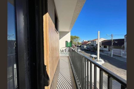 9_photo/94dce545f3.1c5ee5b12bdcf8f7-ATLAS-5aaef6a3-31c5-4398-8e91-6d0753c43e8d.jpg de casa à venda com 3 quartos, 137m² em Cajuru, Curitiba