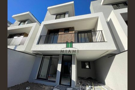 4_photo/94dce545f3.1c5ee5b12bdcf8f7-ATLAS-8b5e9887-49b9-4c5c-aa2e-5d97181d5c38.jpg de casa à venda com 3 quartos, 137m² em Cajuru, Curitiba