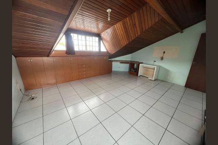 12_photo/94dce5467d.6b2453e70642c87c-ATLAS-680b1daf-9adb-4e36-baaf-7763608fff23.jpg de casa à venda com 5 quartos, 313m² em Cajuru, Curitiba