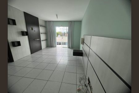 7_photo/94dce5467d.6b2453e70642c87c-ATLAS-bc02c7a2-da24-452a-840b-95a28ef44bd8.jpg de casa à venda com 5 quartos, 313m² em Cajuru, Curitiba