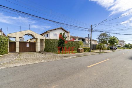 48_photo/94dce546cb.88bcf4b6a2dca9e7-ATLAS-46f568cd-af97-4b80-a42e-c661ff3d56d1.jpg de casa à venda com 4 quartos, 125m² em Cajuru, Curitiba