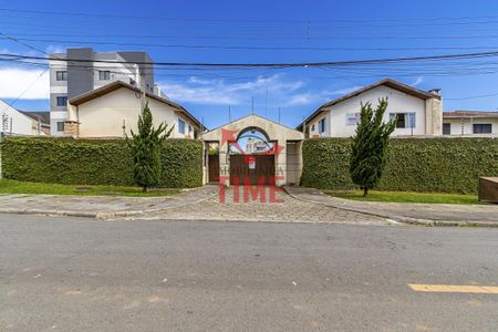 49_photo/94dce546cb.88bcf4b6a2dca9e7-ATLAS-a455c238-03be-4ae8-a368-614d170ccd5b.jpg de casa à venda com 4 quartos, 125m² em Cajuru, Curitiba