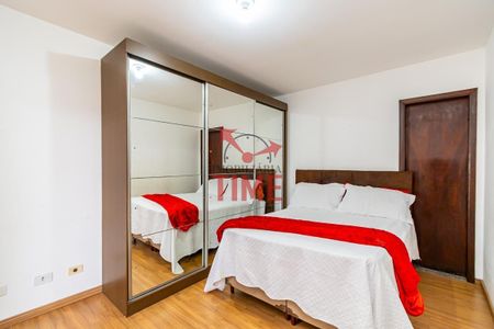 14_photo/94dce546cb.88bcf4b6a2dca9e7-ATLAS-ac21964f-7a94-4823-9fca-ef7c954c879b.jpg de casa à venda com 4 quartos, 125m² em Cajuru, Curitiba