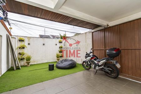 37_photo/94dce546cb.88bcf4b6a2dca9e7-ATLAS-c550191c-2996-435e-9b5d-3a41019febee.jpg de casa à venda com 4 quartos, 125m² em Cajuru, Curitiba