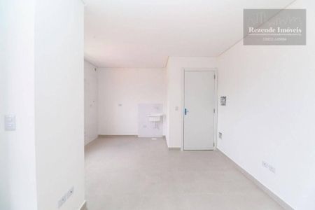 6_photo/94dce546cd.b00d8bef7b78bd19-ATLAS-6ef0f929-0a6f-4a64-af55-26ca62dc78ad.jpg de apartamento à venda com 1 quarto, 32m² em Cajuru, Curitiba