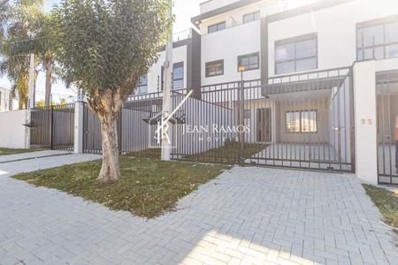 5_photo/94dce5472d.0f81dd1a9a4f6ffb-ATLAS-6eb15cbc-a21a-4afd-bc21-60d17b1dcf83.jpg de casa à venda com 3 quartos, 117m² em Cajuru, Curitiba