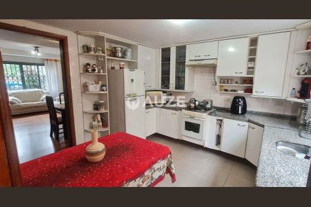 9_photo/94dce547c1.ceff8192393c33de-ATLAS-a0679eda-6f25-439d-b2da-05fc6d27c8da.jpg de casa à venda com 3 quartos, 173m² em Jardim das Américas, Curitiba