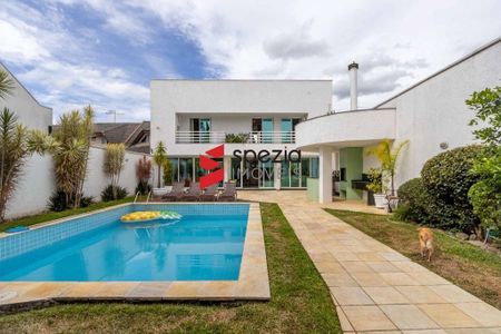 14_photo/94dce547c9.a51cd69f6de10383-ATLAS-e6987a71-d4e3-4063-8bcd-1eb37a74c628.jpg de casa à venda com 5 quartos, 489m² em Jardim das Américas, Curitiba