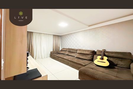 4_photo/94dce5480b.3bbff66cc2ca2df2-ATLAS-92310bae-8f8c-40d7-905b-3bfeee929c30.jpg de casa à venda com 4 quartos, 245m² em Jardim das Américas, Curitiba