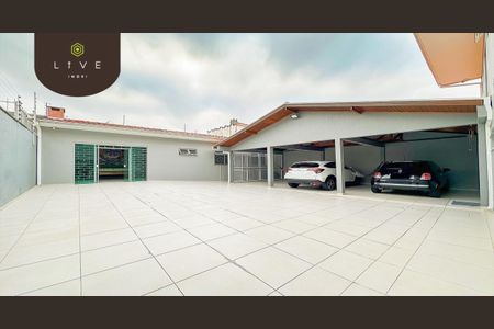 5_photo/94dce5480b.3bbff66cc2ca2df2-ATLAS-d55e5d9a-13f0-4f18-9028-b14fb218e85e.jpg de casa à venda com 4 quartos, 245m² em Jardim das Américas, Curitiba