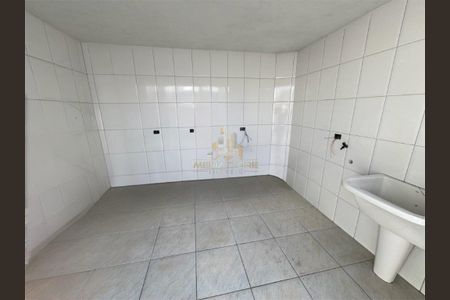 11_photo/94dce54867.e100dba37721dde7-ATLAS-74b77026-75f9-4fc5-9f7b-752220cddb0b.jpg de casa à venda com 4 quartos, 221m² em Jardim das Américas, Curitiba