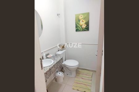 8_photo/94dce5492b.bdf1def5ceb5107f-ATLAS-b8cf0933-634b-449a-a76d-7aced164e096.jpg de casa à venda com 3 quartos, 130m² em Jardim das Américas, Curitiba