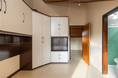 2_photo/94dce54937.e940a732cc128499-ATLAS-d0e0b2c8-de88-43cc-b650-c01e618c8d1e.jpg de casa à venda com 4 quartos, 199m² em Jardim das Américas, Curitiba